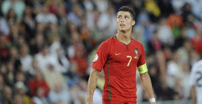 Cristiano Ronaldo cree que el Manchester debería dejarle salir si ese fuese su deseo