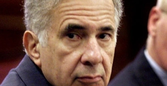 Yahoo nomina al crítico Icahn al consejo directivo