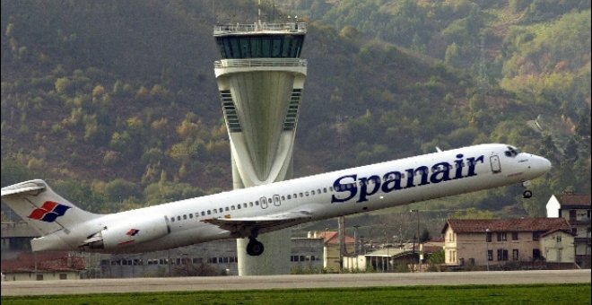 Spanair recortará su plantilla en 1.100 empleados y cancelará nueve rutas