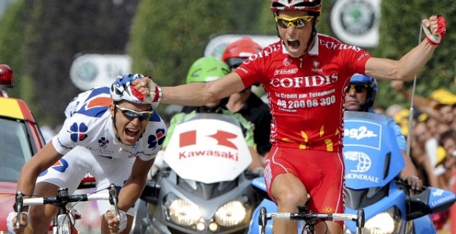 El francés Chavanel gana la etapa previa al gran duelo Sastre-Evans