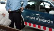 Los Mossos desmantelan una fiesta ilegal con 500 jóvenes junto a una ermita en Llagostera