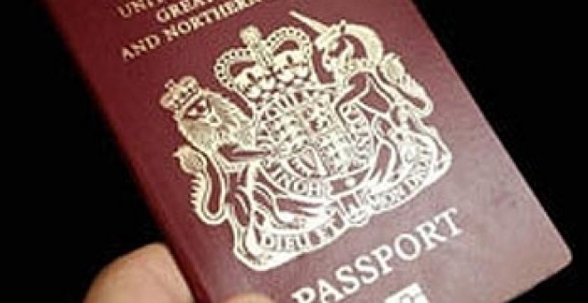 Falsifican en una hora el nuevo pasaporte electrónico con la identidad de Bin Laden