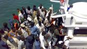 Nueva oleada de más de 800 inmigrantes a la isla italiana de Lampedusa