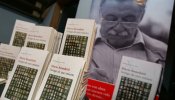 Benedetti vuelve al camino de la poesía con "Testigo de uno mismo"