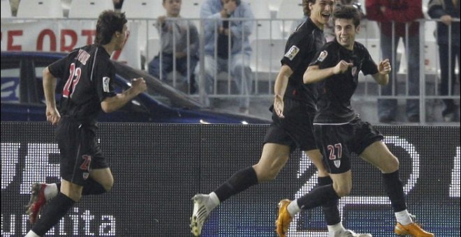 Llorente reconoce que el traspaso de Aduriz "ha sorprendido a todos"