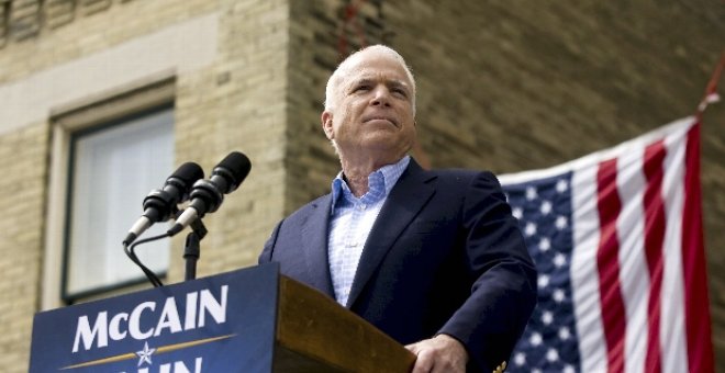 McCain aventaja por cuatro puntos a Obama en la encuesta post convención