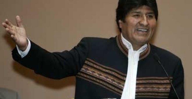 Evo Morales pide la expulsión del embajador de EEUU y lo acusa de conspirador