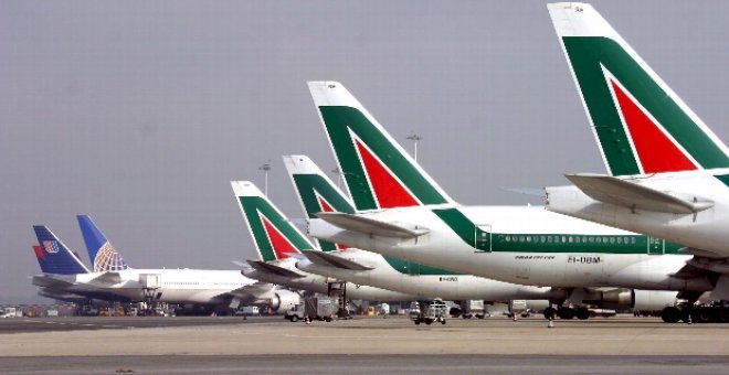 Surgen dudas sobre el acuerdo para salvar Alitalia porque no cuenta con el apoyo de los pilotos