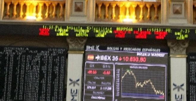 El Ibex-35 cae el 2,29% y cierra en 10.661,40 puntos, nuevo mínimo del año