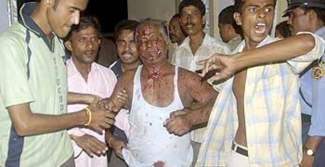 Decenas de heridos en una cadena de explosiones en el noroeste de la India