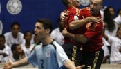 España vence a Uruguay y acaba primera del Grupo D