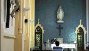 Los católicos españoles cada vez rezan menos y apenas van a misa