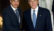 Bush recibe a Zapatero a las puertas de la Casa Blanca