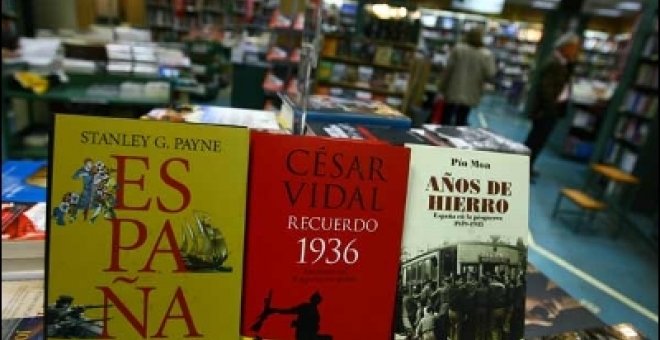 Los neofranquistas expanden sus mitos en las librerías