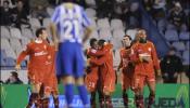 El Sevilla hunde a un Deportivo pésimo en defensa