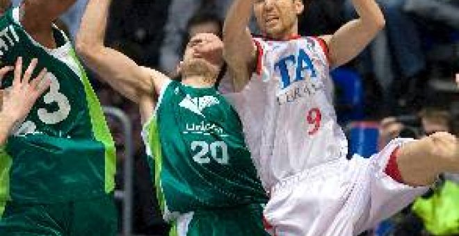 El ataque del TAU supera al Unicaja en un brillante partido