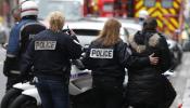 Muere una policía municipal en un tiroteo en el sur de París