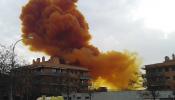 Una explosión en una empresa química causa una nube tóxica y tres heridos en Igualada