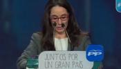 Una alcaldesa del PP asegura que Pablo Iglesias le suspendió por llevar "perlitas"