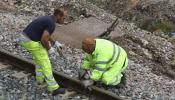 Evacuados 56 pasajeros tras descarrilar el tren Sevilla-Almería