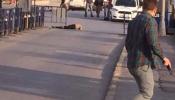 Una asaltante muerta y un policía herido en un ataque a comisaría de Estambul