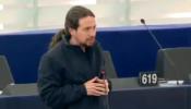 Pablo Iglesias ataca a De Guindos en el Europarlamento: "Es uno de los máximos colaboradores históricos de Rato"