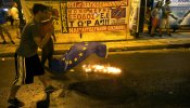Miles de griegos protestan ante el Parlamento contra el tercer rescate