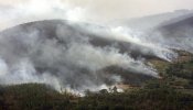 El incendio de Gata obliga a desalojar a una población de un millar de habitantes en Cáceres