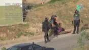 Interior condecora a los guardias civiles de Melilla absueltos por maltratar a un migrante en la valla