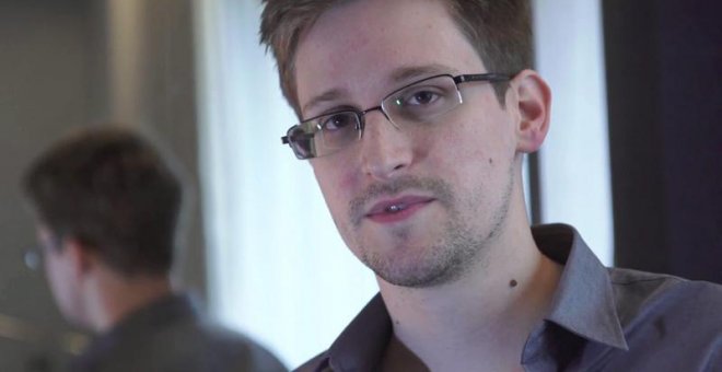 Snowden y su esposa solicitan la ciudadanía rusa