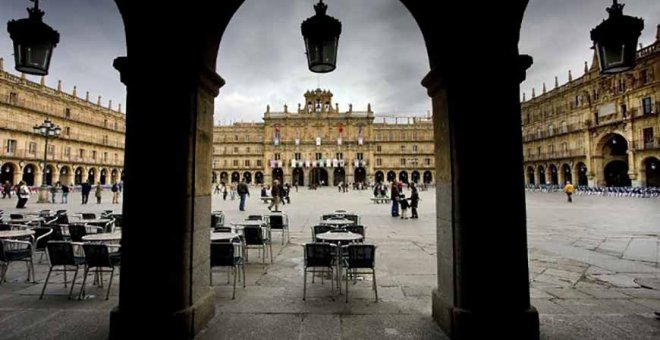 Se reúne la poesía de las dos orillas