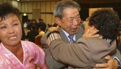 Un centenar de familias de las dos Coreas se reúnen 60 años después