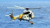 Los buzos de la Armada recuperan los cuerpos de dos de los militares fallecidos en accidente de helicóptero