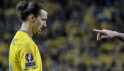 Ibrahimovic ajusta cuentas con Dinamarca y lleva a Suecia a la Eurocopa