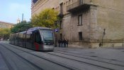 Muere un peatón atropellado por el tranvía en Zaragoza