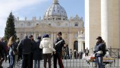 El Vaticano envía a juicio al sacerdote español y otras 4 personas por el robo y filtración de documentos