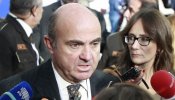 De Guindos dice que el contrato único de Ciudadanos "oculta el abaratamiento del despido"