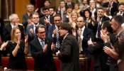Puigdemont es investido president de la Generalitat y promete que se "dejará la piel” por la independencia