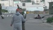Un vídeo muestra cómo los soldados israelíes impiden la atención médica a una palestina a la que han tiroteado