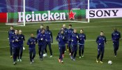 El Atlético apela al Calderón para no caer en la trampa del PSV