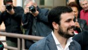 Alberto Garzón cree que el acuerdo con Podemos está a falta de "dos o tres escaños"