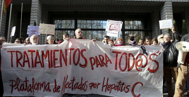 Los médicos reiteran al juez que las muertes por hepatitis C se debieron a la negativa de la Xunta a aprobar los tratamientos