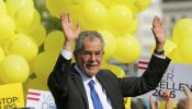 El candidato ecologista se impone a la ultraderecha en Austria por escasos 30.000 votos