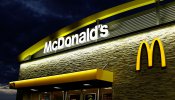La Policía francesa registra la sede de McDonald's en París por fraude