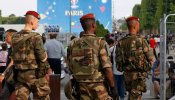 Dos detenidos por intentar atropellar a un grupo de militares en Francia