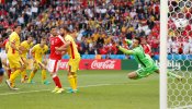 Un penalti de Rumanía retrasa una clasificación histórica de Suiza