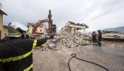 Continúa en Italia la búsqueda de cadáveres tras el terremoto y aumenta a 295 la cifra de muertos