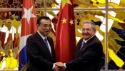 El primer ministro chino encauza la relación con Cuba tras reunirse con Raúl Castro