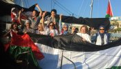 La flotilla contra el bloqueo israelí a Gaza se prepara para ser abordada