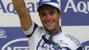 El ganador de la Vuelta a España de 2002, detenido por robar en una tienda de móviles